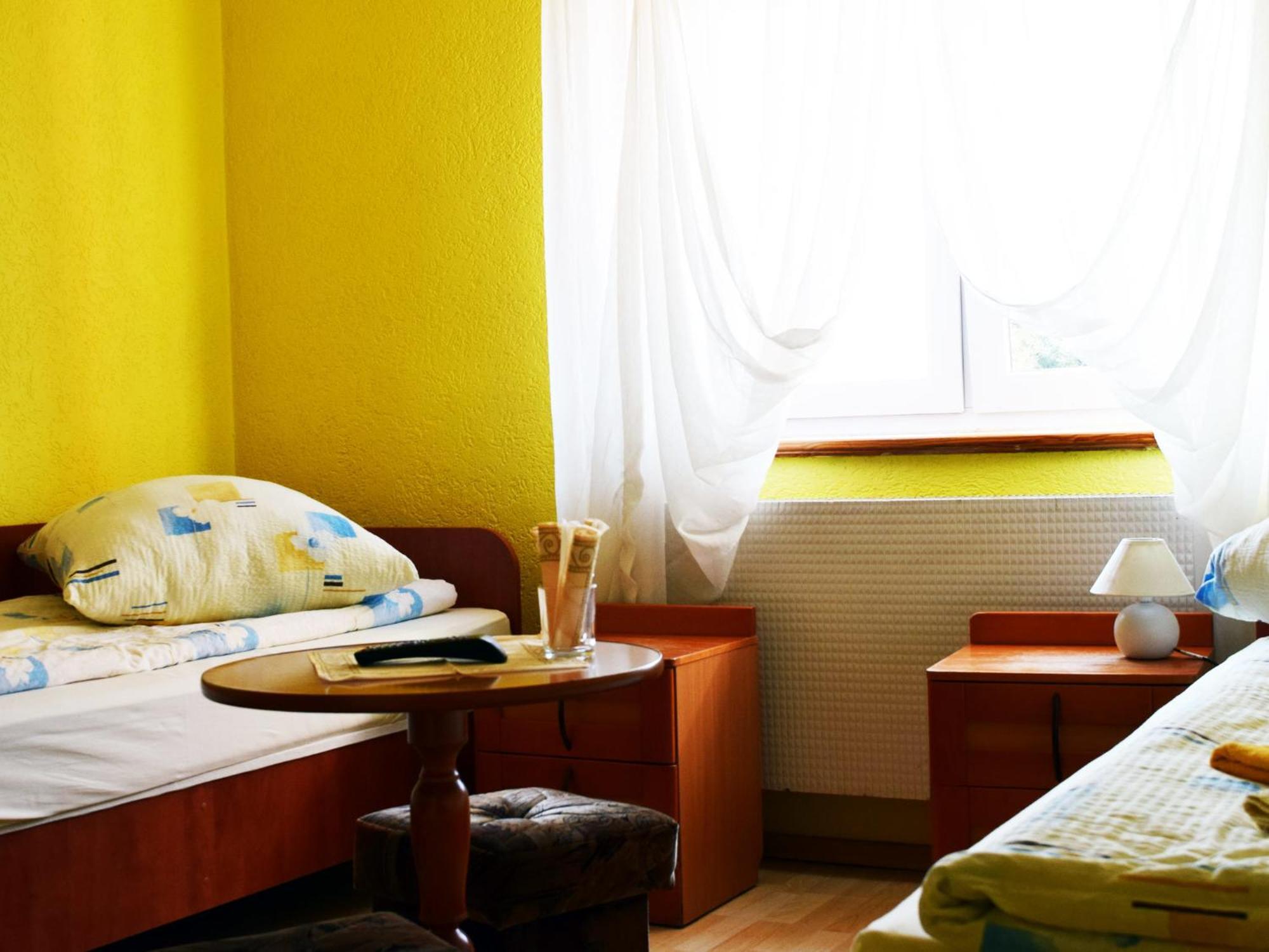 Hotel Jan Zgorzelec Habitación foto